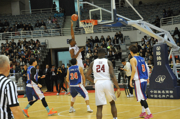 阿尔及利亚篮球超级联赛直播，直击阿尔及利亚篮球巅峰对决即刻在线观看？、专家作答落实解释